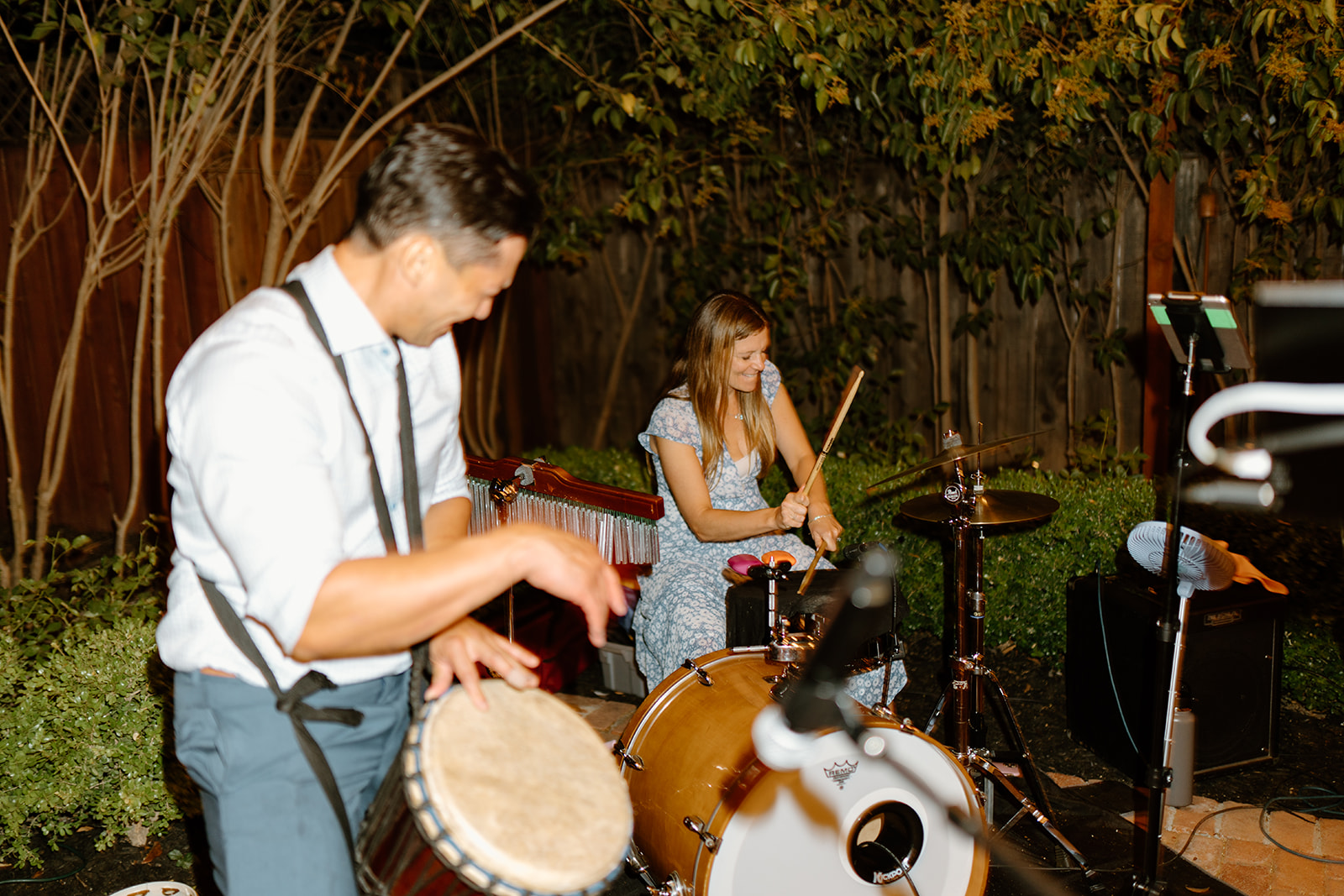 guests take over live band at 1880 Union Hotel in Los Alamos, Ca photography by Cobblestone