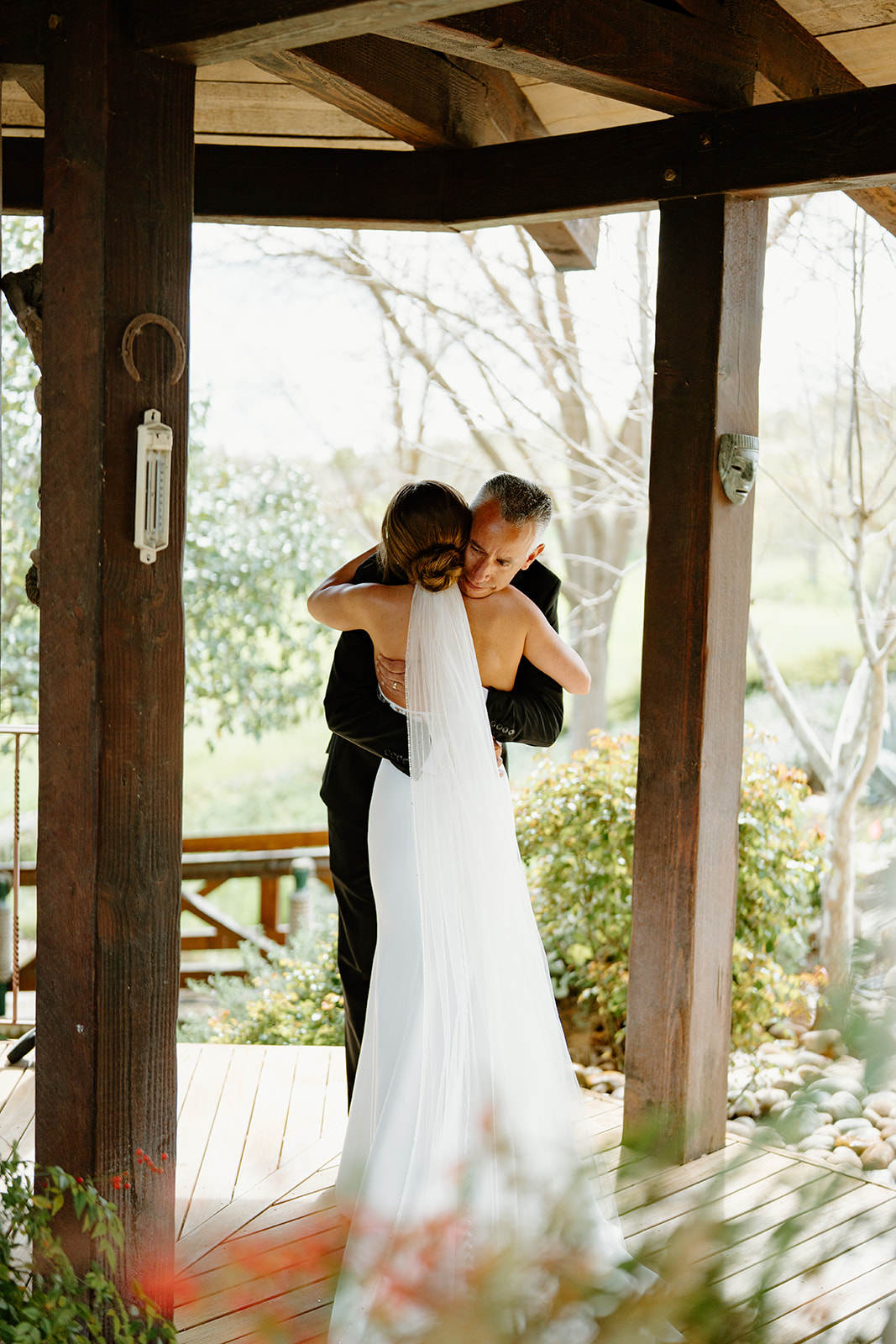 Bride first look with father of the bride in San Luis Obispo CA, photography by Cobblestone