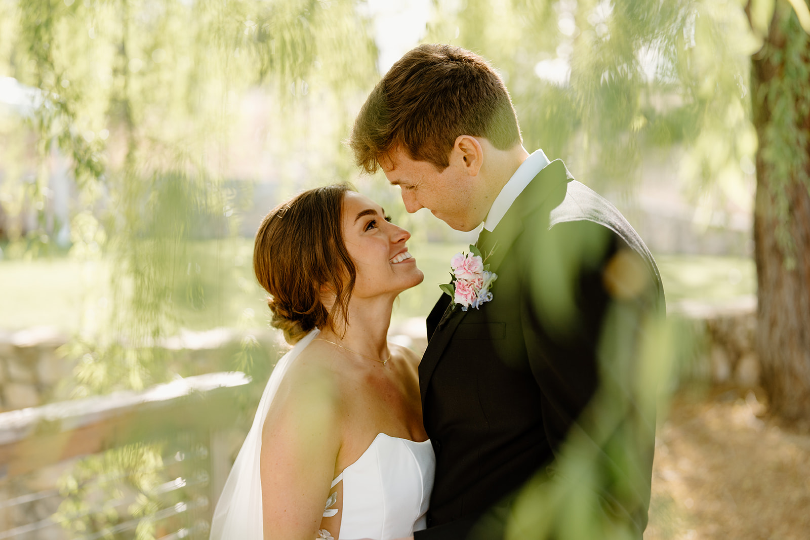 bride and groom photos after wedding in San Luis Obispo CA, photography by Cobblestone