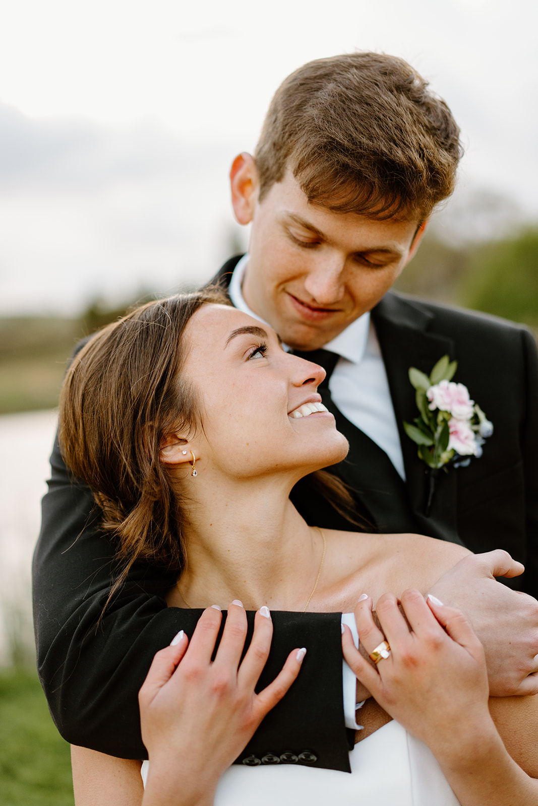 bride and groom photos after wedding in San Luis Obispo CA, photography by Cobblestone