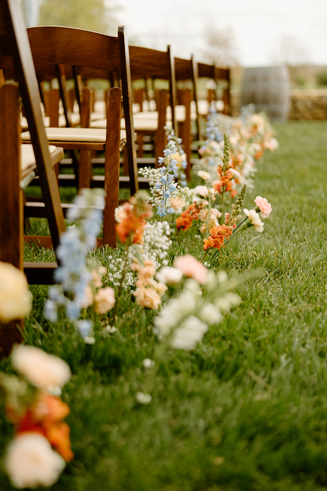 wedding florals in isle in San Luis Obispo CA, photography by Cobblestone