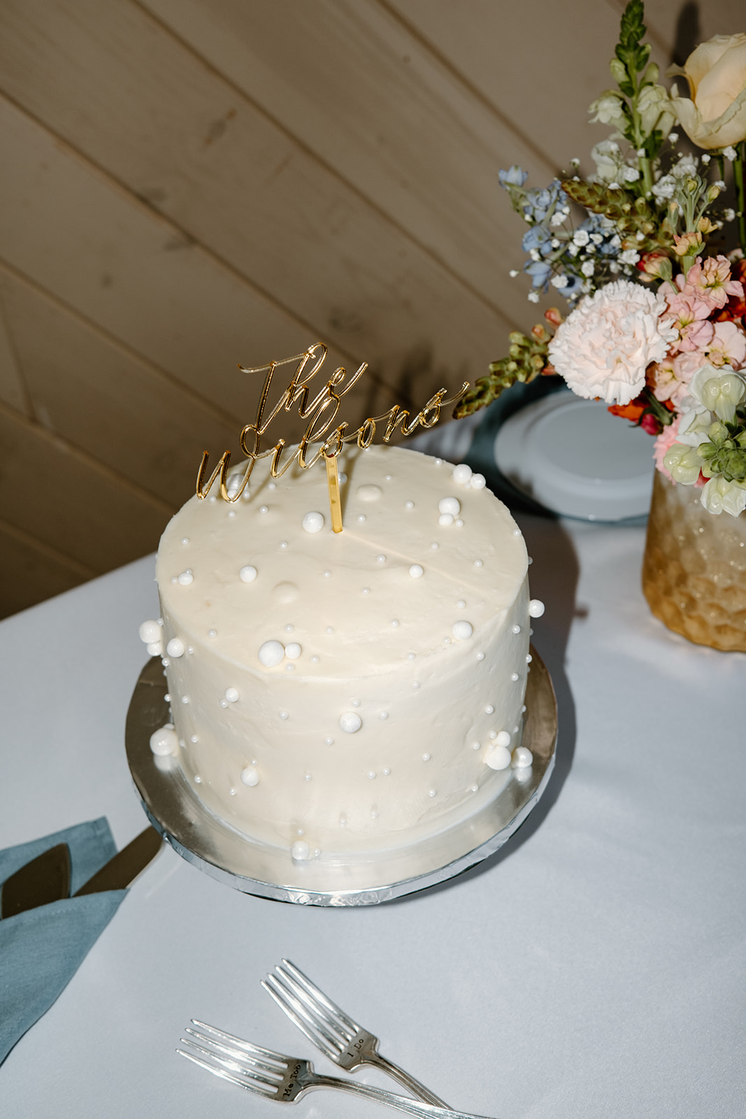 wedding cake in San Luis Obispo CA, photography by Cobblestone