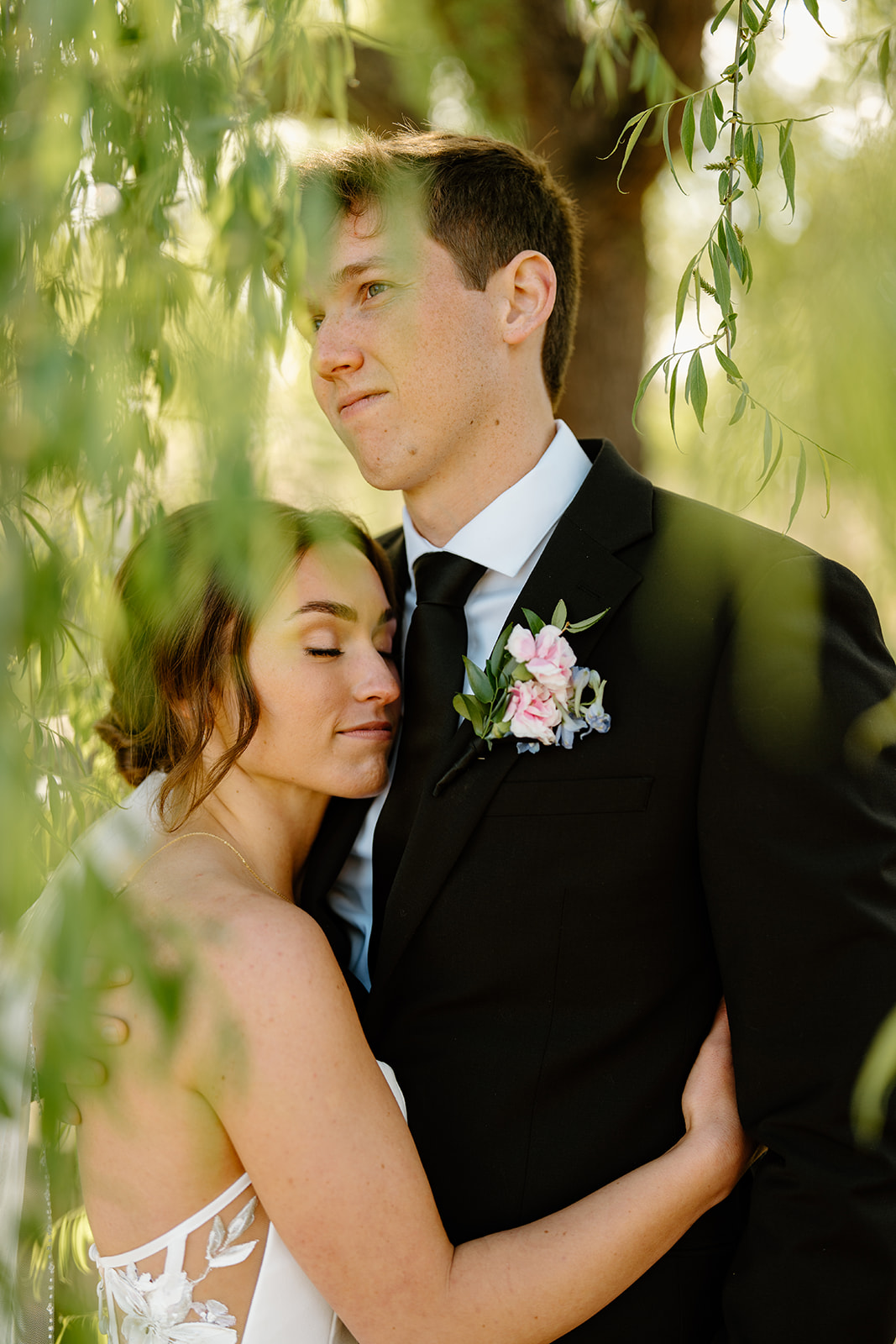 bride and groom photos after wedding in San Luis Obispo CA, photography by Cobblestone
