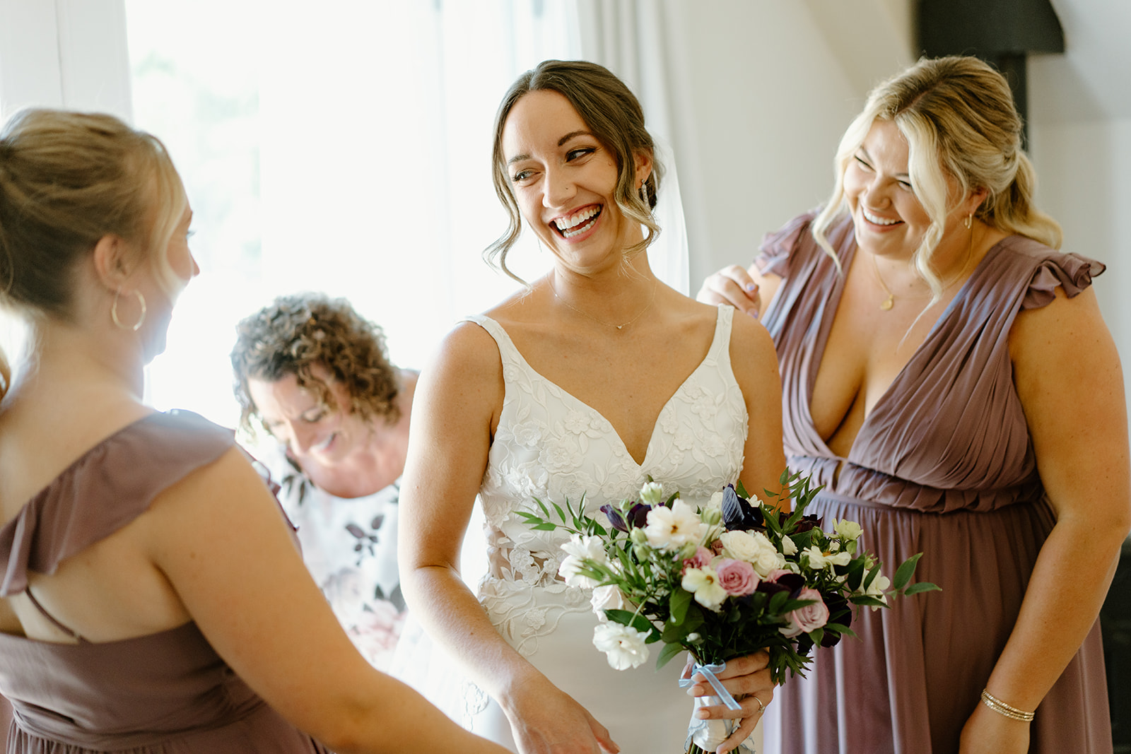 bride laughing wedding in San Luis Obispo CA, photography by Cobblestone