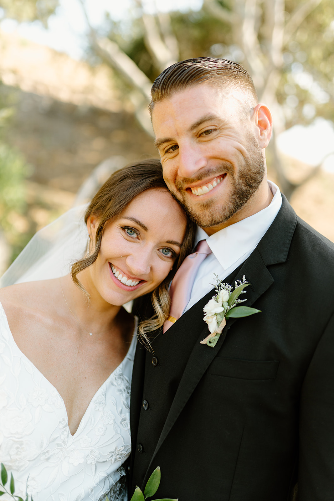 bride and groom photos after wedding in San Luis Obispo CA, photography by Cobblestone
