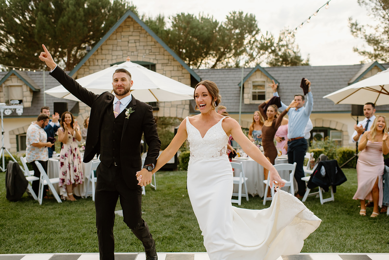 bride and groom first dance at wedding in San Luis Obispo CA, photography by Cobblestone